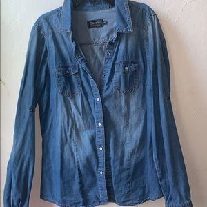 Selling a cavalini denim collection shirt